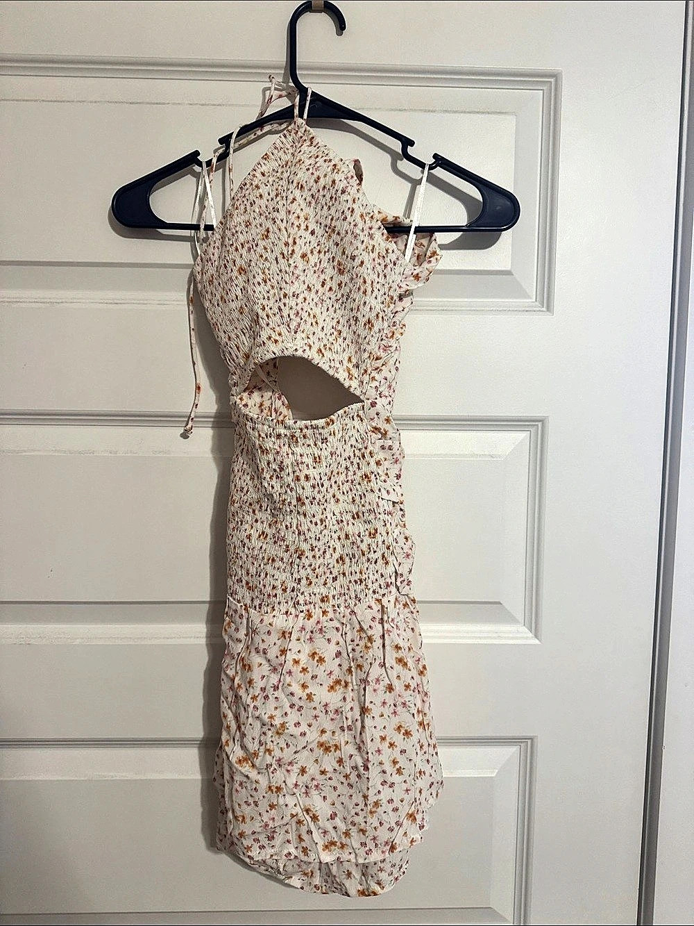 Shylo Moon Floral Cutout Mini Dress in White & Orange Size Medium